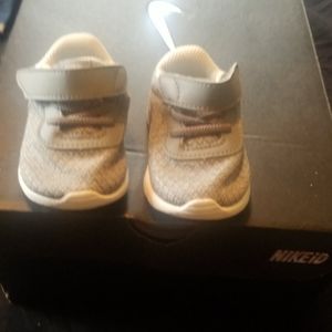 Little baby nike's
